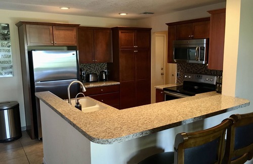 Fountain Hills House | 3 Bedroom/2 bath home- 7-8 min walk to fountain & park, and much more!