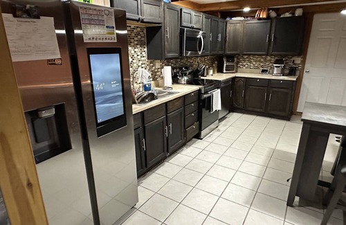 Vickery House | 3 bedroom 2 bathroom house close to all tourist attractions