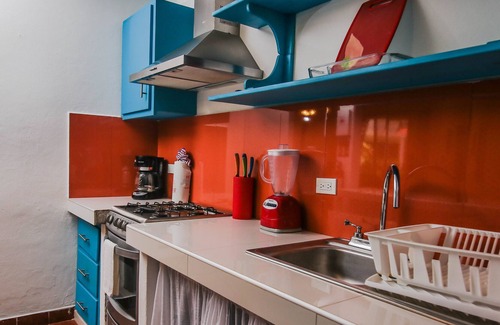 Colonia Adolfo Lopez Mateos Villa | 3 Bedroom 2 Story Villa V2