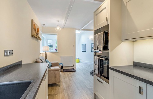 Flookburgh Cottage | 3 bedroom accommodation in Flookburgh, near Grange-over-Sands