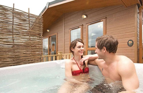 Burnham-on-Sea Cabin | 3 bedroom accommodation in Burnham-on-Sea