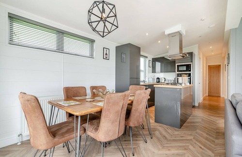 Shepton Mallet Ski Chalet | 3 bedroom accommodation in Midsomer House, East Compton