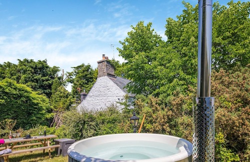 Rhyd-y-foel Cottage | 3 bedroom accommodation in Betws Yn Rhos