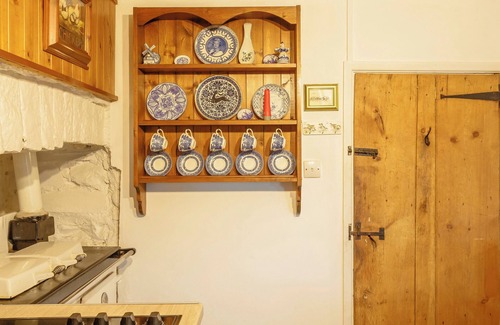 Builth Wells Cottage | 3 bedroom accommodation in Llanafan Fawr, near Builth Wells