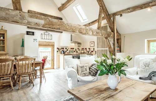 Hanley Castle Cottage | 3 bedroom accommodation in Hanley Castle