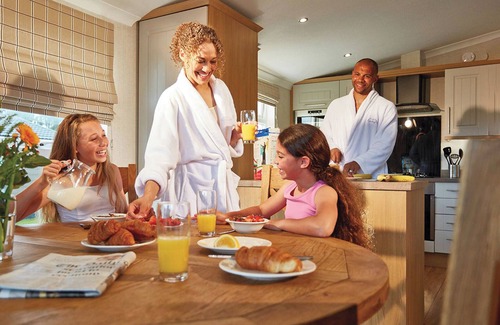 Woodhall Spa Ski Chalet | 3 bedroom accommodation in Woodhall Spa