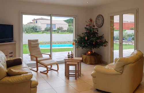 Quarante House | 3 bedroom accommodation in Quarante