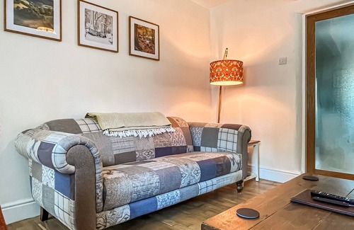 Hathersage Cottage | 3 bedroom accommodation in Hathersage, near Hope Valley