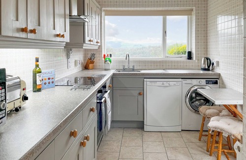 Bamford Cottage | 3 bedroom accommodation in Bamford, near Hope Valley