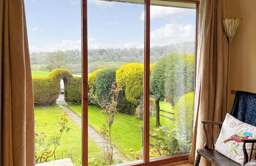 Bamford Cottage | 3 bedroom accommodation in Bamford, near Hope Valley
