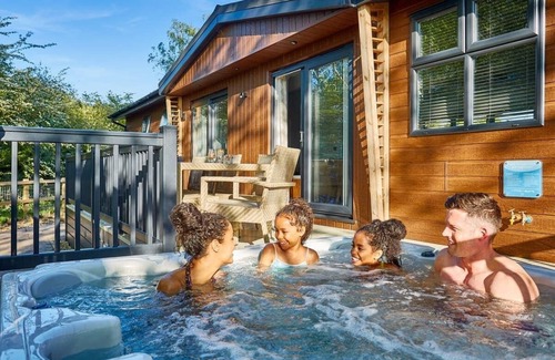 Pentney Ski Chalet | 3 bedroom accommodation in Pentney, King&rsquo;s Lynn