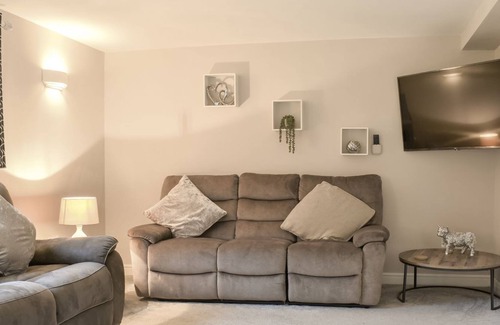 Exeter Cottage | 3 bedroom accommodation in Nadderwater