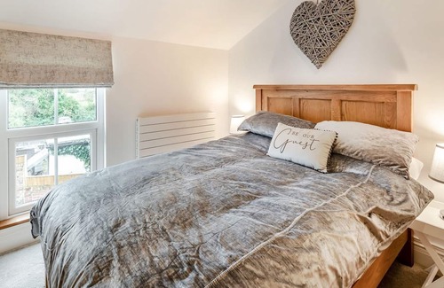Grimsby Cottage | 3 bedroom accommodation in Tetney Lock