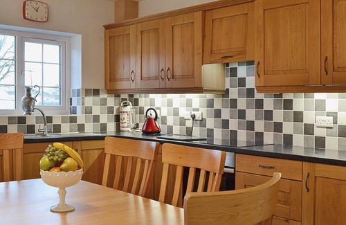Capel Bangor Cottage | 3 bedroom accommodation in Capel Bangor, near Aberystwyth