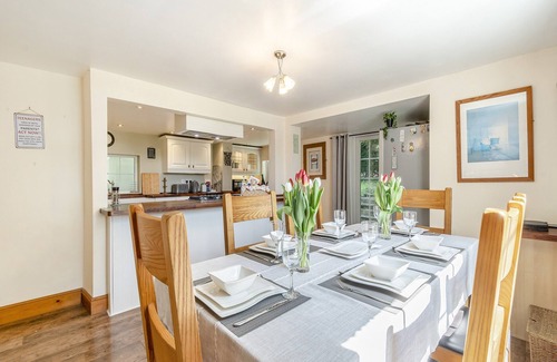 Hopwood Cottage | 3 bedroom accommodation in Hopwood, Nr Alvechurch