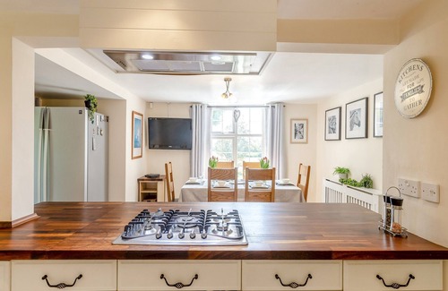 Hopwood Cottage | 3 bedroom accommodation in Hopwood, Nr Alvechurch