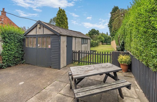 Cottingham Cottage | 3 bedroom accommodation in Cottingham