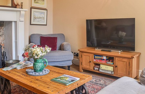 Gloucester Cottage | 3 bedroom accommodation in Gloucester
