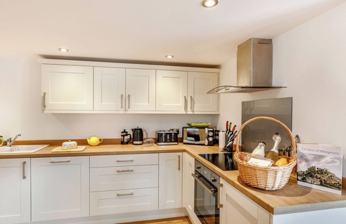Montgomery Cottage | 3 bedroom accommodation in Llandyssil, near Montgomery