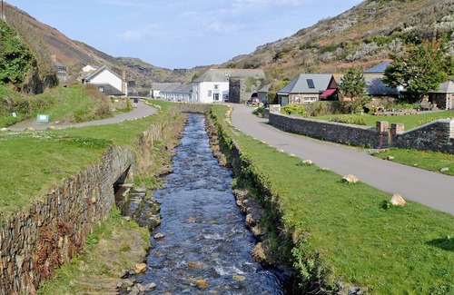 Okehampton Cottage | 3 bedroom accommodation in Bridestowe, near Okehampton