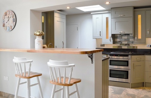 Stowmarket Cottage | 3 bedroom accommodation in Pettaugh, near Stowmarket