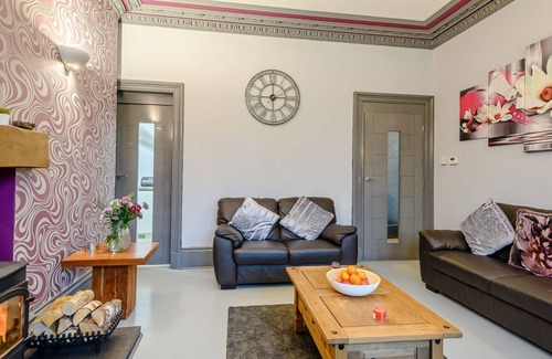 Wemyss Bay Cottage | 3 bedroom accommodation in Wemyss Bay, near Largs