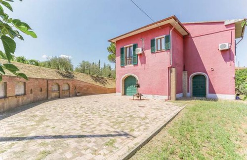 San Gervasio House | 3 bedroom accommodation in Palaia (PI)
