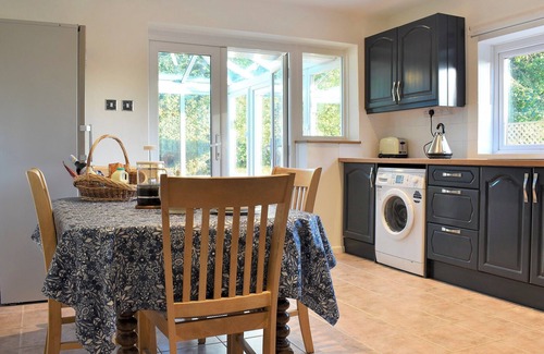 Axminster Cottage | 3 bedroom accommodation in Membury, near Axminster