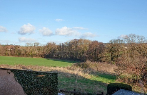 Cullompton Cottage | 3 bedroom accommodation in Kentisbeare, near Cullompton