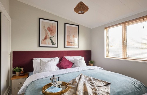 Ellesmere Cabin | 3 bedroom accommodation in Ellesmere