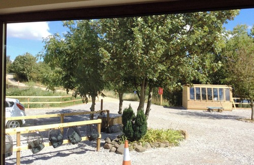 Brandesburton Cottage | 3 bedroom accommodation in Brandesburton, near Driffield