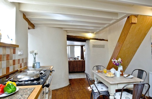 Kingsand Cabin | 3 bedroom accommodation in Kingsand
