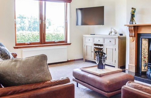 Montrose Cottage | 3 bedroom accommodation in Montrose