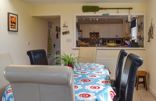 Nefyn Cottage | 3 bedroom accommodation in Nefyn, Llyn Peninsula