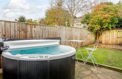 Richmond Cottage | 3 bedroom accommodation in Richmond
