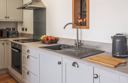 Talybont Cottage | 3 bedroom accommodation in Tal-y-Bont, near Barmouth