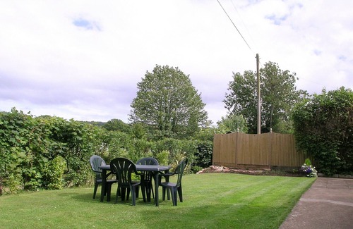Sidcot Cottage | 3 bedroom accommodation in Winscombe