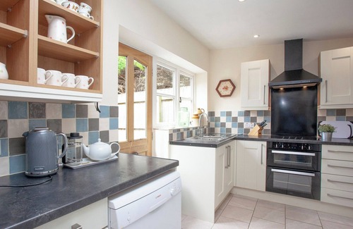 Loxton Cottage | 3 bedroom accommodation in Bleadon, near Weston-super-Mare