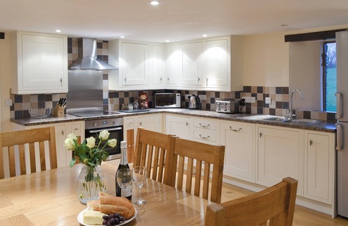 Eastleigh Cottage | 3 bedroom accommodation in Eastleigh, near Bideford