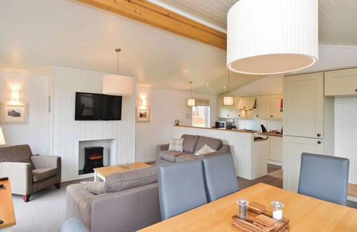 Cheddar Ski Chalet | 3 bedroom accommodation in Cheddar