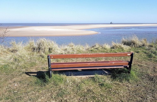 Grimsby Cottage | 3 bedroom accommodation in Humberston, near Grimsby
