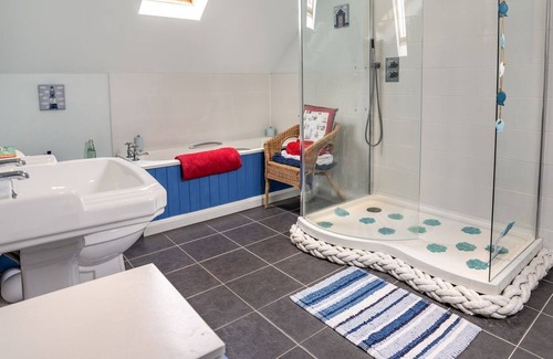 Llangwm Cottage | 3 bedroom accommodation in Llangwm