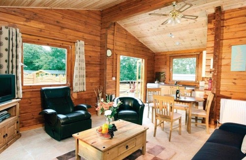 Ystradgynlais Cabin | 3 bedroom accommodation in Brecon Beacons National Park, Powys