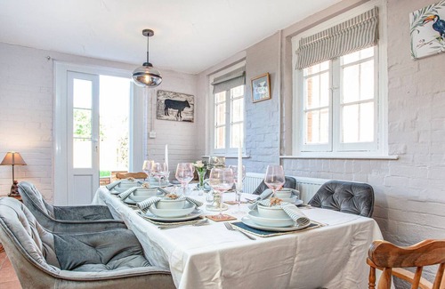 Willand Cottage | 3 bedroom accommodation in Willand