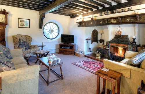 Corwen Cottage | 3 bedroom accommodation in Cynwyd