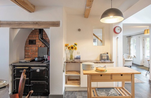 Kingswood Cottage | 3 bedroom accommodation in Forden