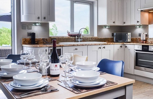 Huntly Cottage | 3 bedroom accommodation in Aberchirder, near Huntly