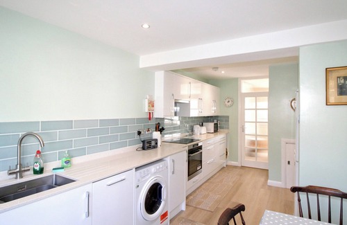 Seaford Cottage | 3 bedroom accommodation in Seaford