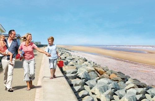 Kinmel Bay House | 3 bedroom accommodation in Kinmel Bay, Rhyl