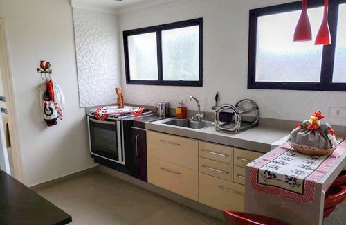 Pontal de Santa Marina RV Rental | 3-bedroom apartment with AC, 2 bathrooms, 2 parking spaces
